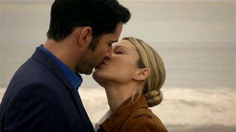 did lucifer love chloe.